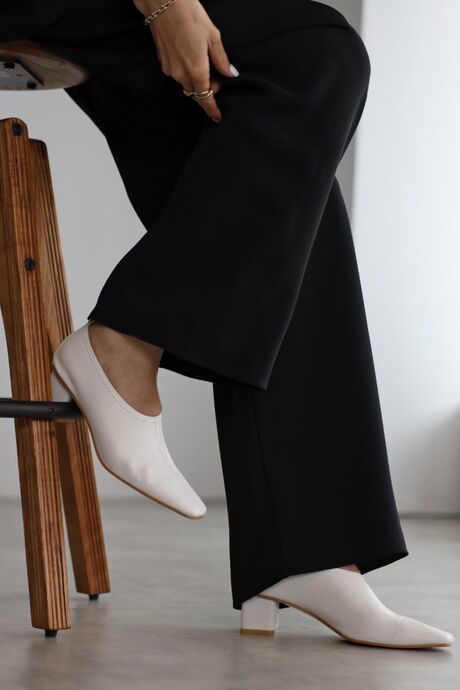 ストレッチヒールパンプス