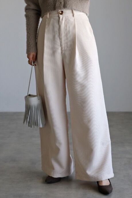 タック入りコールワイドパンツ