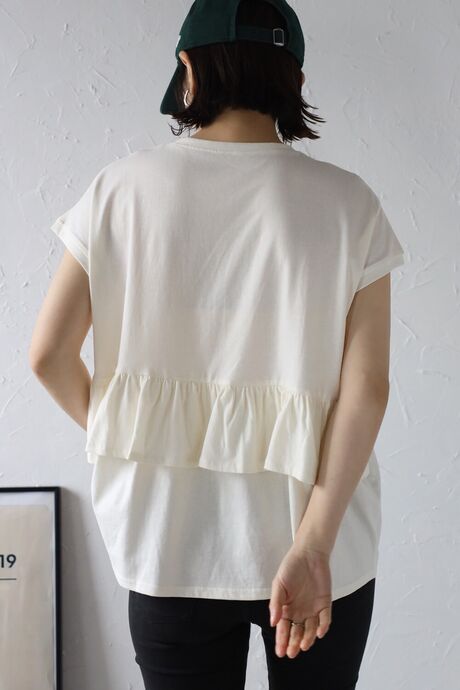 バックフリルTシャツ