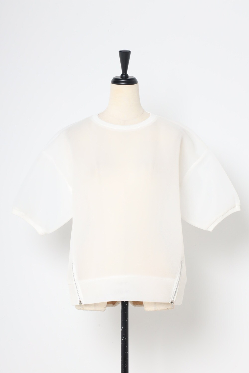 Off-White