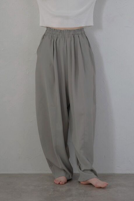 balloon drape easy pants / バルーンドレープイージーパンツ