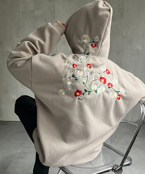 新色追加＜ユニセックス商品＞ フラワー刺繍トップス/フーディー/パーカー
