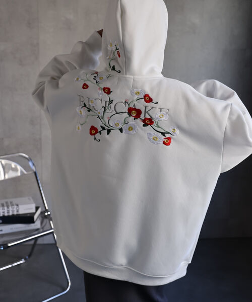 model：162cm 着用サイズ：XL