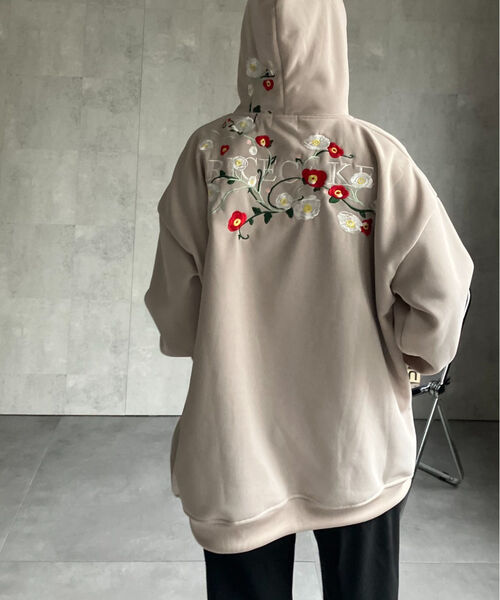 model：158cm 着用サイズ：2XL