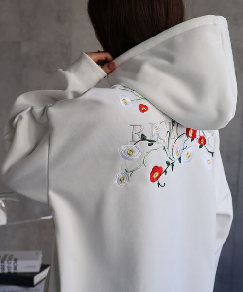 model：162cm 着用サイズ：XL