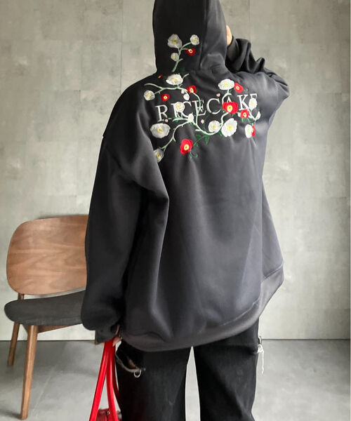 model：158cm 着用サイズ：XL