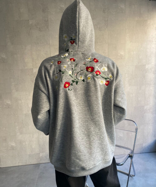 model：175cm 着用サイズ：2XL