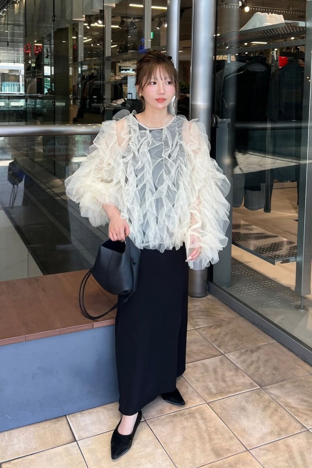 153cm