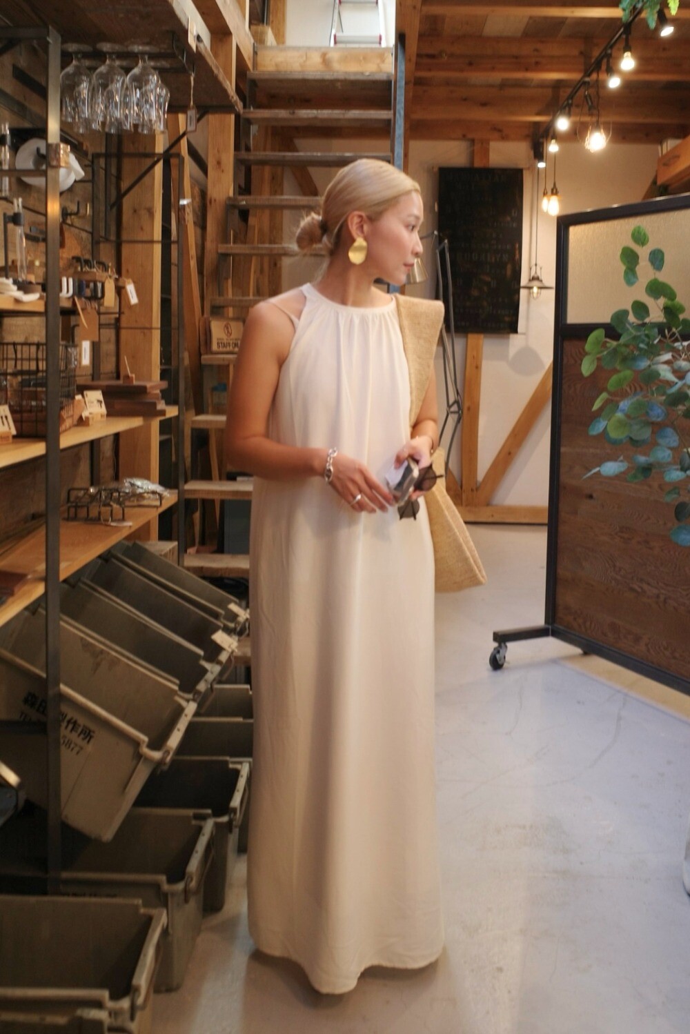 163cm