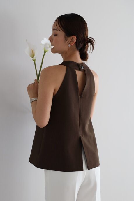 back design halterneck tank top / バックデザインホルターネックタンクトップ