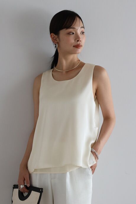 layered like satin tank top / レイヤード風サテンタンク