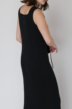 専用 カシュクールシアーベスト×パッド付きスクエアネックリブニットワンピース BONJOUR SAGAN公式オンラインストア / 【公式サイト限定】[yoko×Noriko