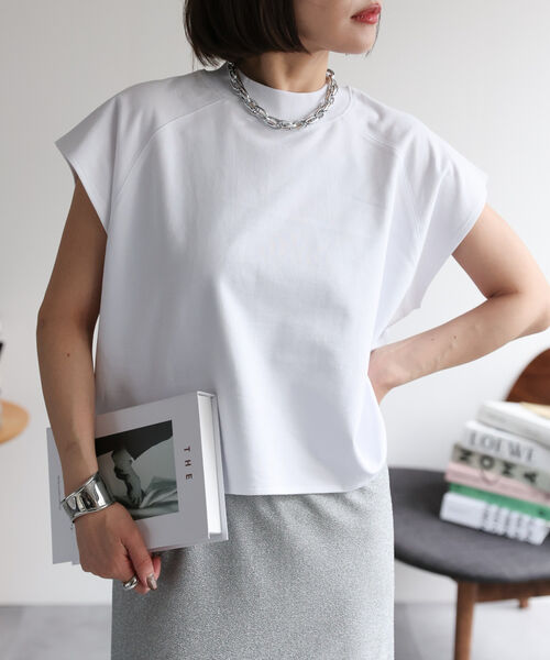 model:162㎝　着用サイズ:FREE