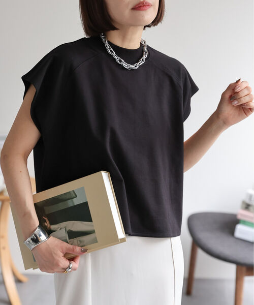 model:162㎝　着用サイズ:FREE