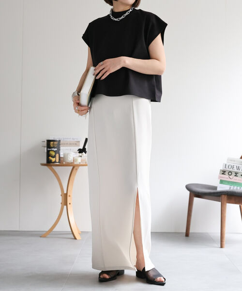 model:162㎝　着用サイズ:FREE