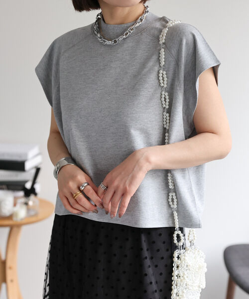 model:162㎝　着用サイズ:FREE