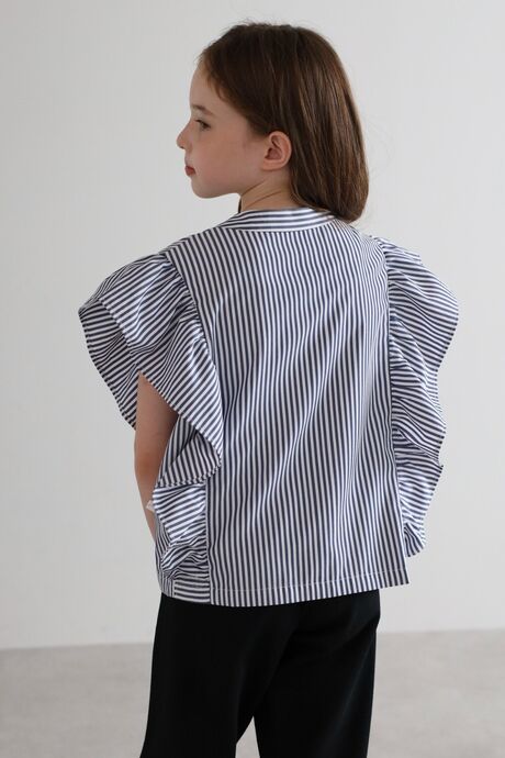 H:136cm 着用:140cm