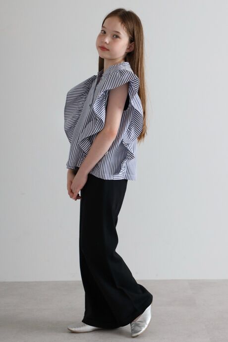 H:136cm 着用:140cm