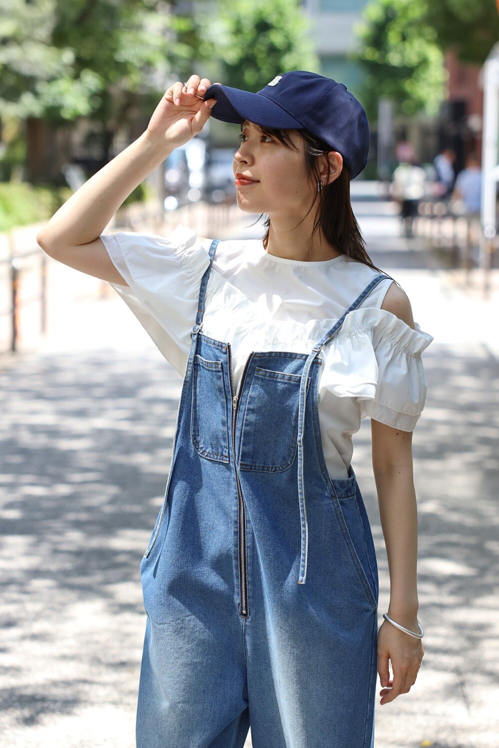 163cm