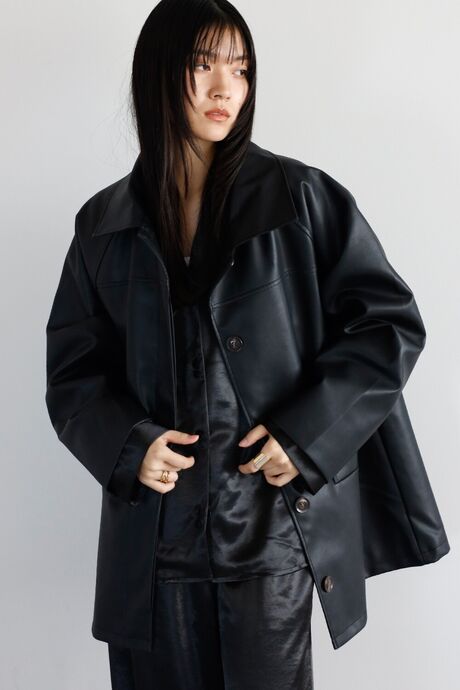 fake leather soutien collar middle coat with liner / ライナー付きフェイクレザーミドルコート