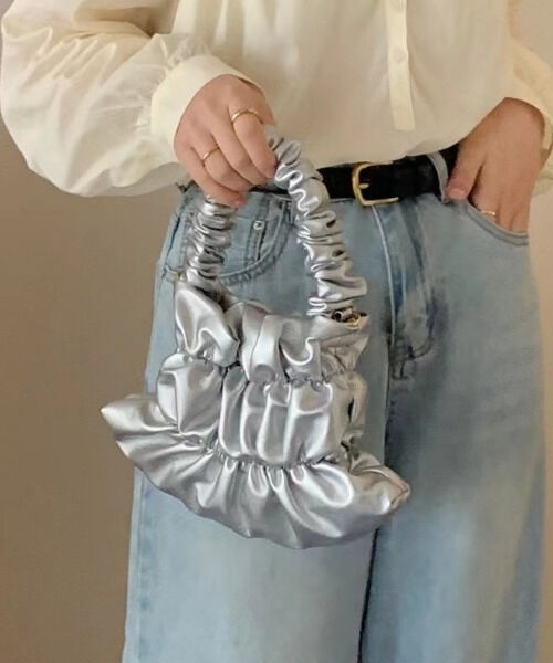 シルバー