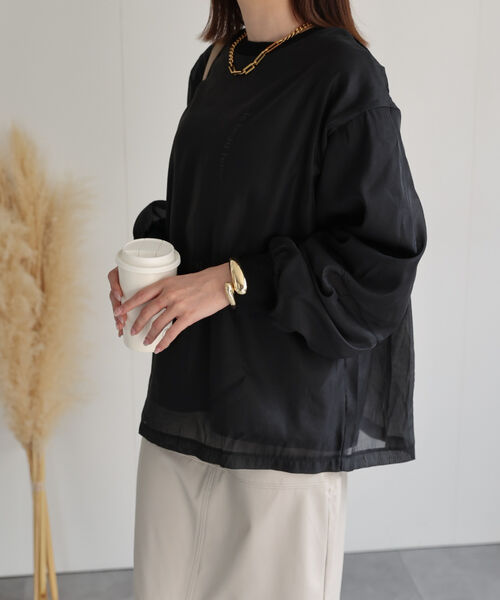 model：162cm 着用サイズ：F