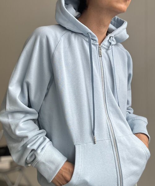 〈ユニセックス商品〉ベーシックスウェットZIPパーカー