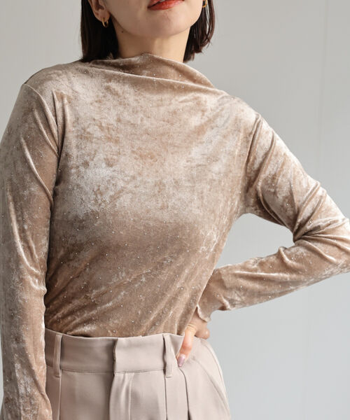 ラインストーン付きメッシュベロアトップス