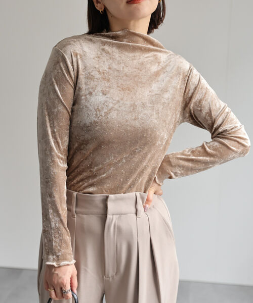 model:162㎝　着用サイズ：FREE