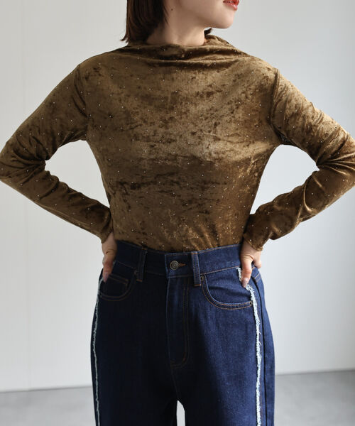 model:162㎝　着用サイズ：FREE