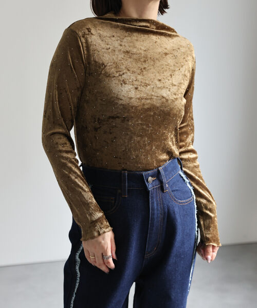 model:162㎝　着用サイズ：FREE