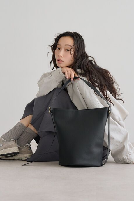 【牛革】2WAYワンハンドルバケツトートバッグ