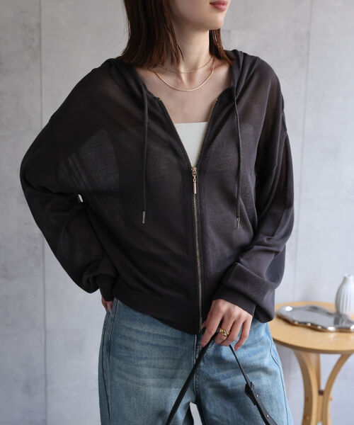 新色チャコール