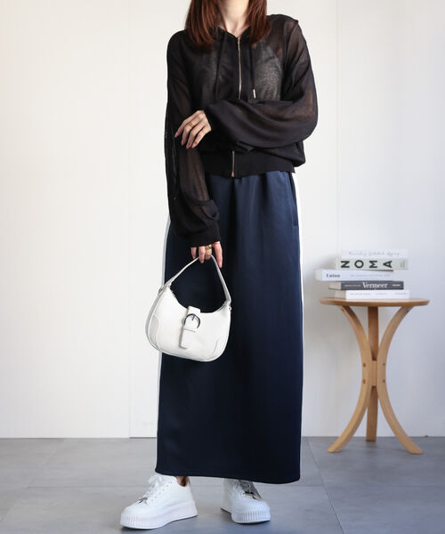 model：162㎝着用サイズ：F