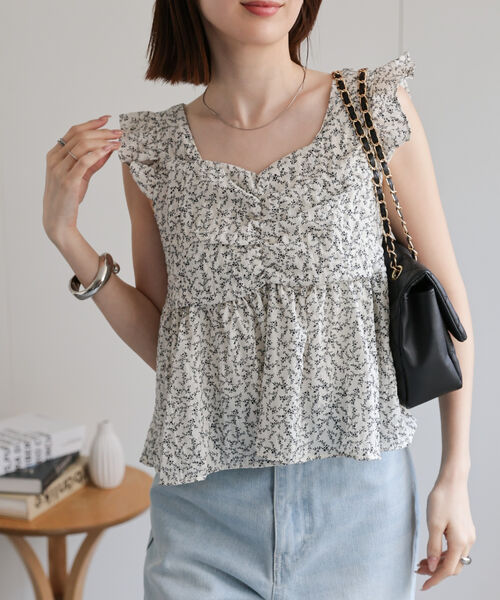 model：162cm 着用サイズ：F