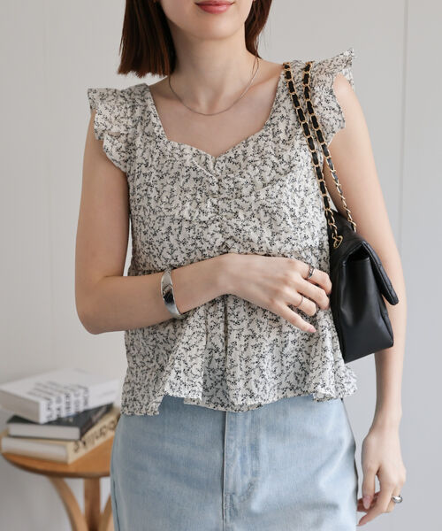 model：162cm 着用サイズ：F