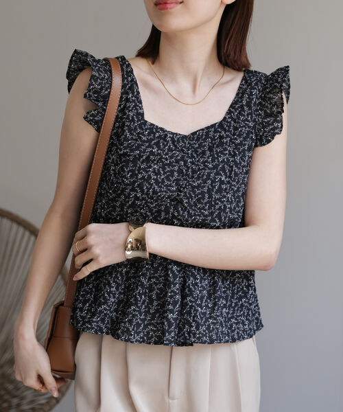 model：162cm 着用サイズ：F