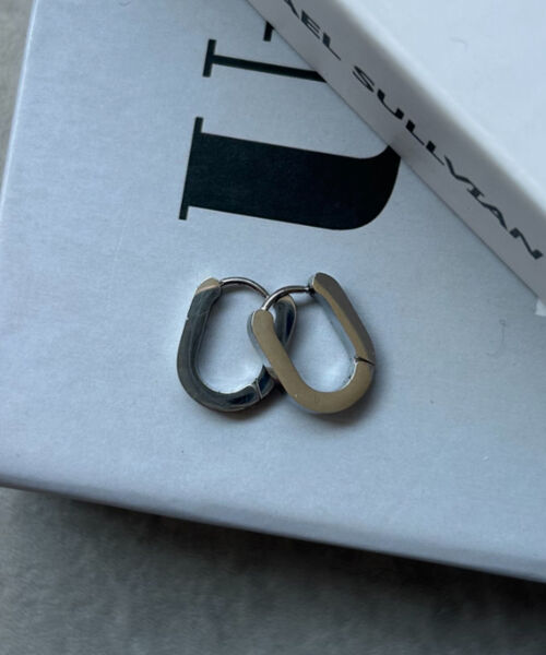 シルバー系その他
縦1.1cm横1.3cm