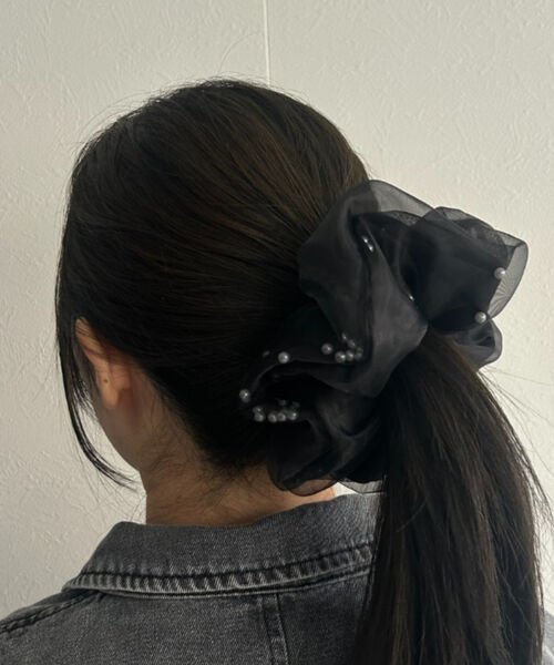 ブラック系その他：オーガンジー素材（中にパールが入ったデザイン）