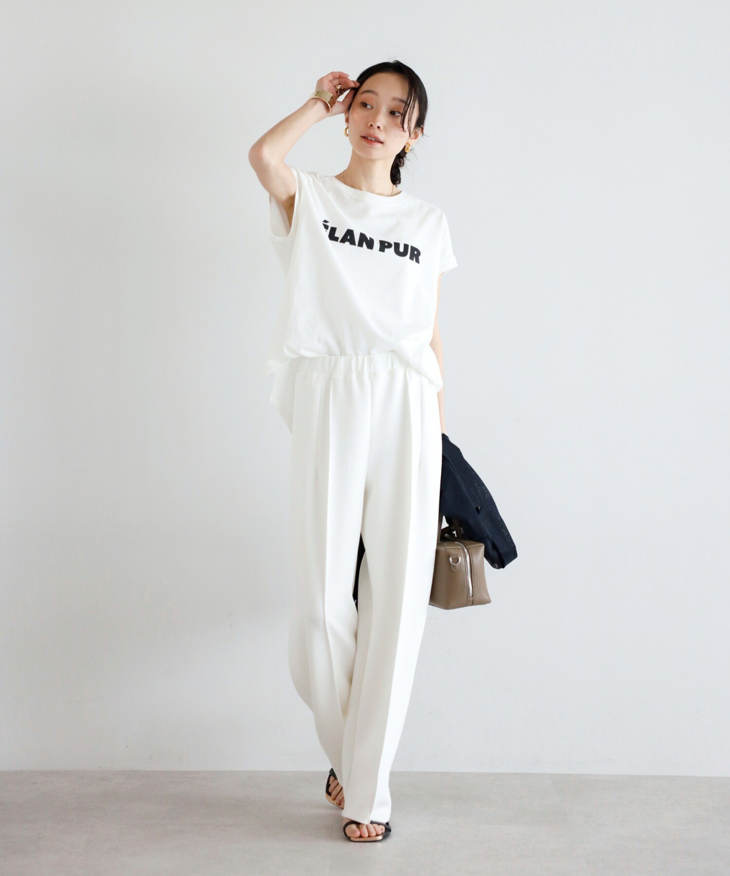 161cm