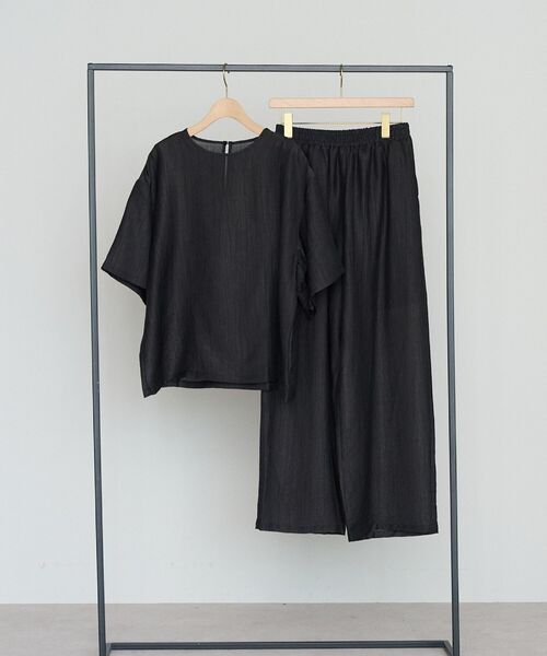 Black/半袖